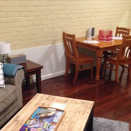 Affordable & Comfortable Apartment On Langley Park Perth Luaran gambar