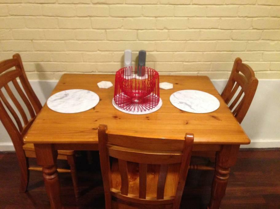 Affordable & Comfortable Apartment On Langley Park Perth Luaran gambar